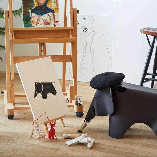 Vitra ★ Elephant van Charles en Ray Eames ★ Zwart