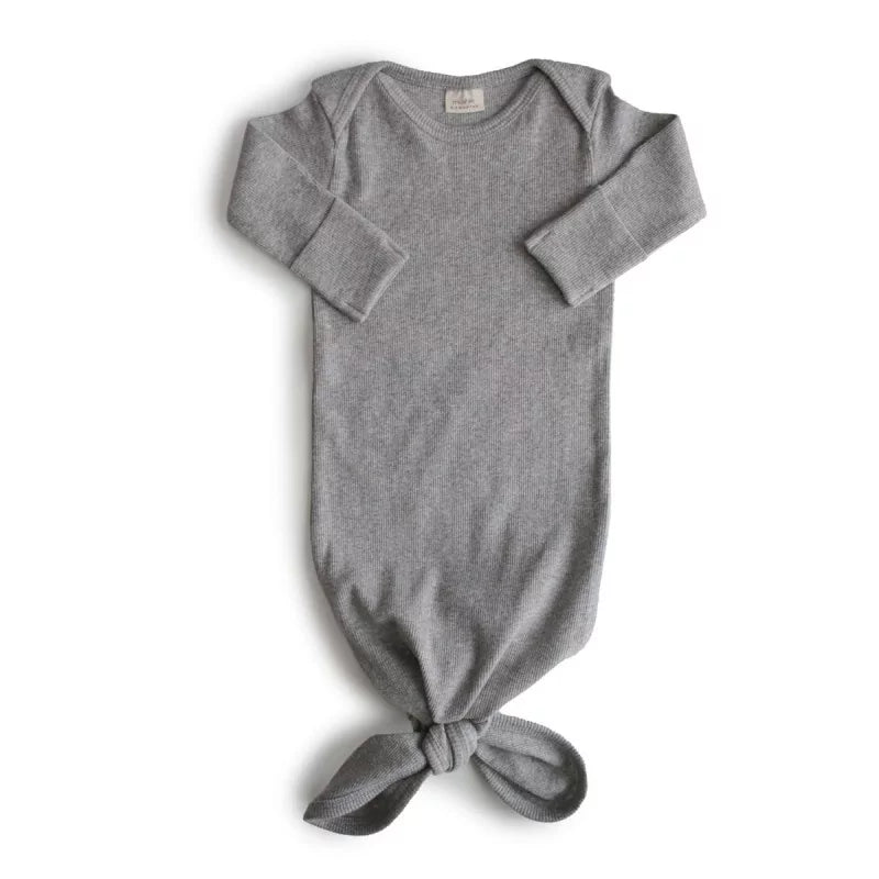 Mushie ★ Ribbed knotted baby gown ★ 0-3 mnd ★ ivory,blush, grey